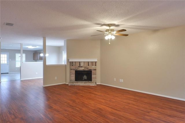 4054 Gray Fox Drive, Fort Worth, TX 76123