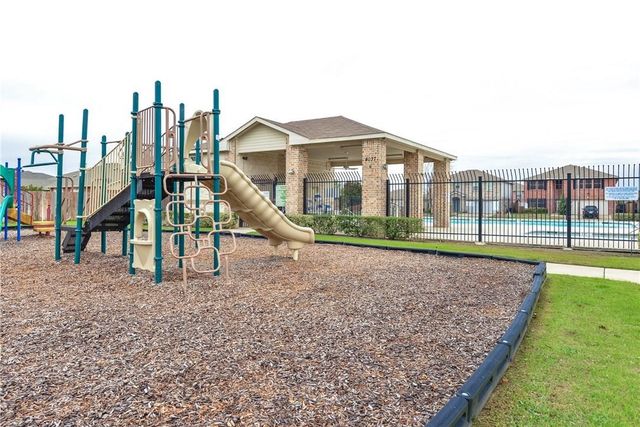 4054 Gray Fox Drive, Fort Worth, TX 76123