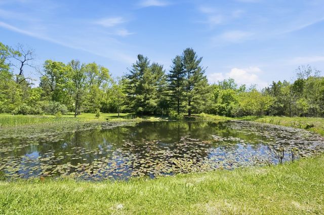 3620 Old Winchester Trail, Caesarscreek Twp, OH 45385
