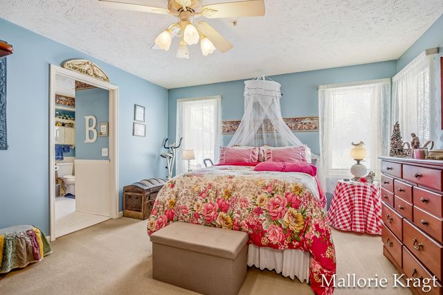 3170 W Crystal Waters Drive 2, Holland Twp, MI 49424