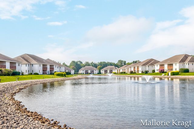 3170 W Crystal Waters Drive 2, Holland Twp, MI 49424