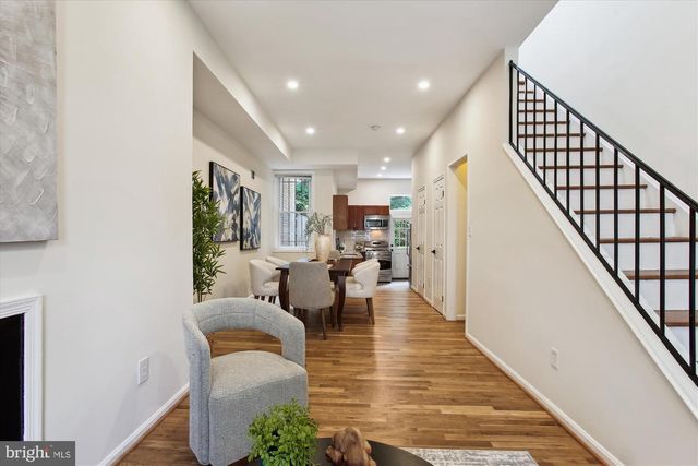 642 14TH PL NE, Washington, DC 20002