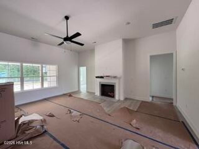 314 Eastwood Drive, Wallace, NC 28466