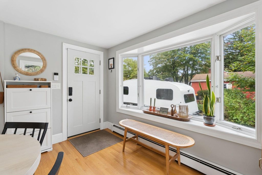 14 Pleasant Avenue, Scarborough, ME 04074 — photo 4