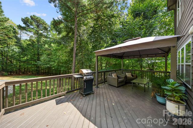 1324 Huntcliff Drive, Waxhaw, NC 28173