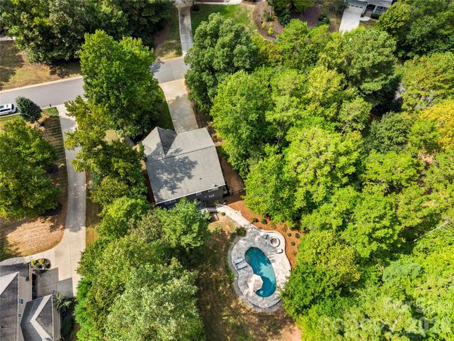 1324 Huntcliff Drive, Waxhaw, NC 28173