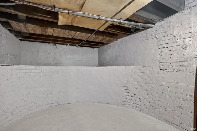 415 W Battell Street, Mishawaka, IN 46545