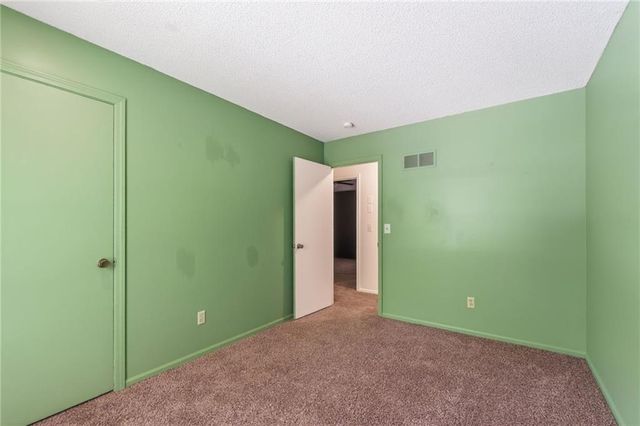 3902 N Colorado Avenue, Kansas City, MO 64117