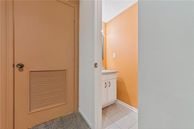 3902 N Colorado Avenue, Kansas City, MO 64117