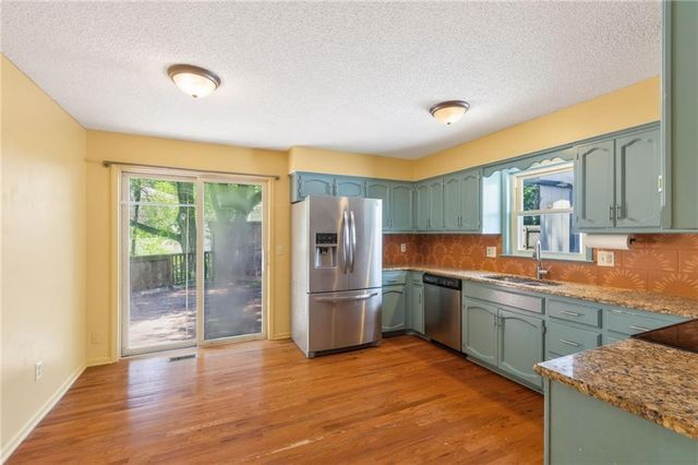 3902 N Colorado Avenue, Kansas City, MO 64117