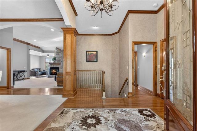 8615 NW Baker Road Circle, Kansas City, MO 64153