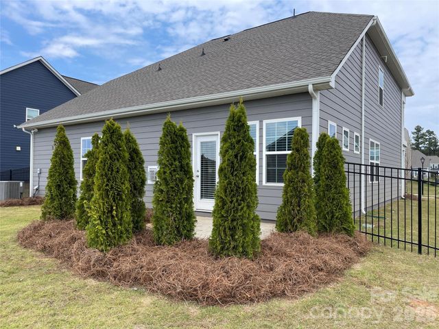 119 Port Bow Drive, Troutman, NC 28166
