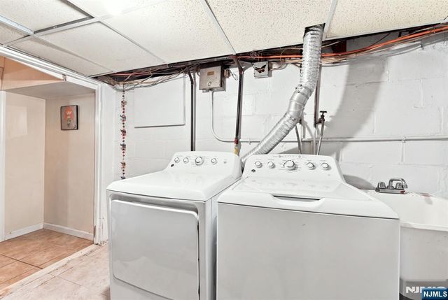 318-322 11th Street, Newark, NJ 07107