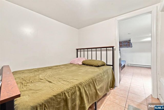 318-322 11th Street, Newark, NJ 07107