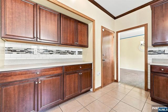 318-322 11th Street, Newark, NJ 07107