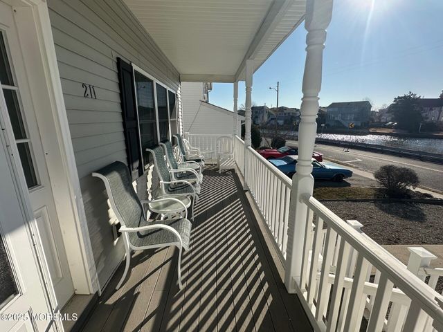 211 Trenton Avenue, Point Pleasant Beach, NJ 08742
