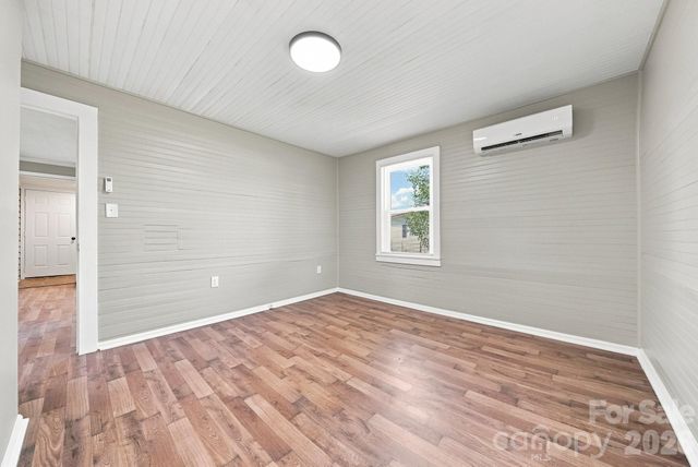 8 Crescent Street, Granite Falls, NC 28630