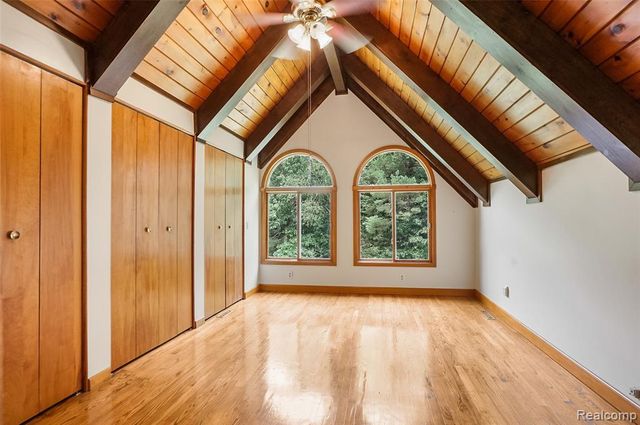8484 Eaton Road, Davisburg, MI 48350