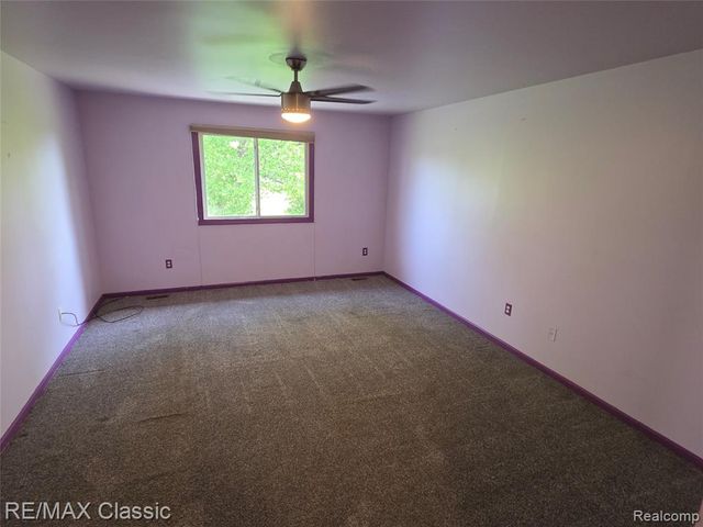 21966 Hunter Circle, Taylor, MI 48180