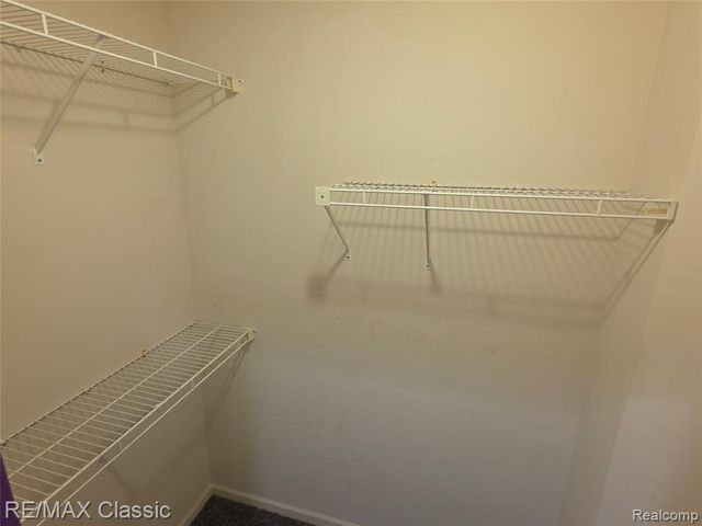 21966 Hunter Circle, Taylor, MI 48180