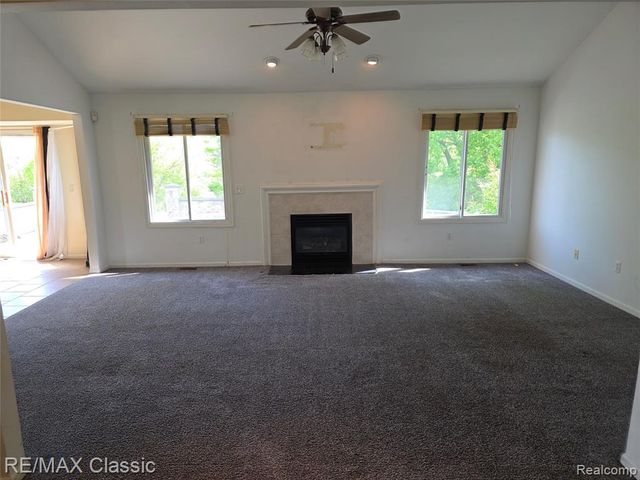 21966 Hunter Circle, Taylor, MI 48180