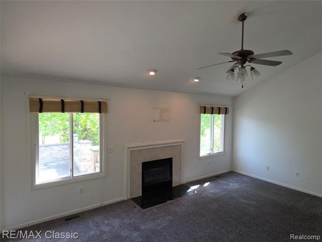21966 Hunter Circle, Taylor, MI 48180
