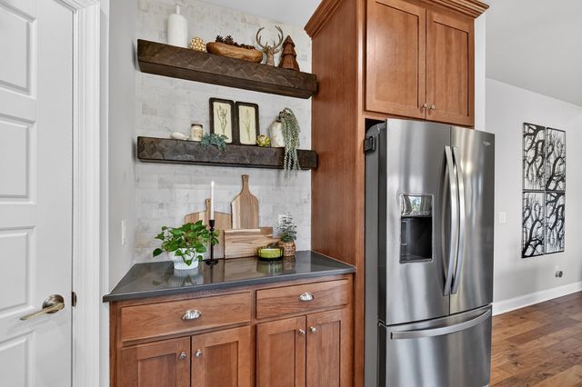 912 Lazy River Lane, Ellijay, GA 30536