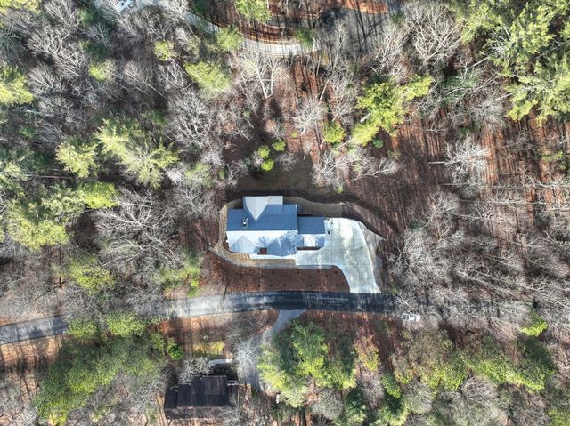 912 Lazy River Lane, Ellijay, GA 30536