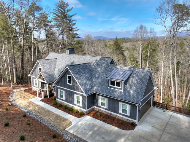 912 Lazy River Lane, Ellijay, GA 30536