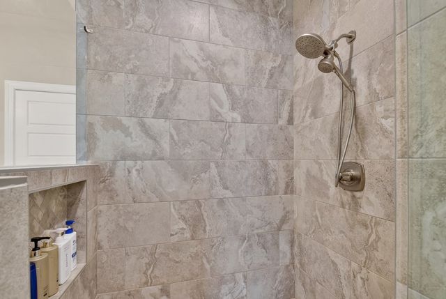 912 Lazy River Lane, Ellijay, GA 30536