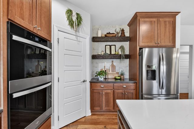 912 Lazy River Lane, Ellijay, GA 30536