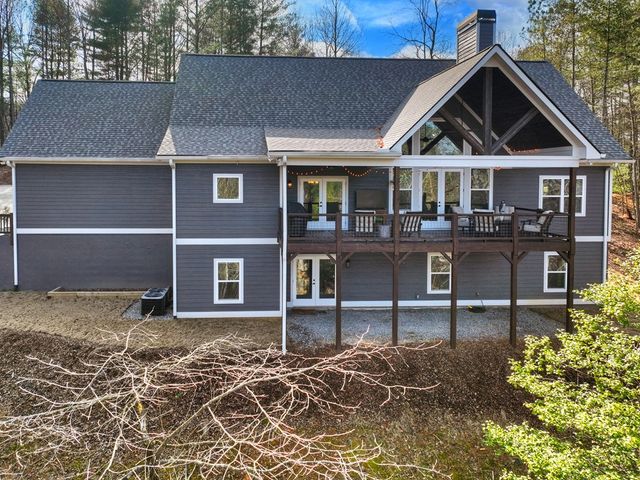 912 Lazy River Lane, Ellijay, GA 30536