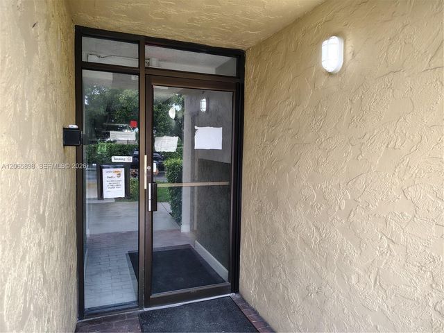 733 SE 1st Way 109, Deerfield Beach, FL 33441