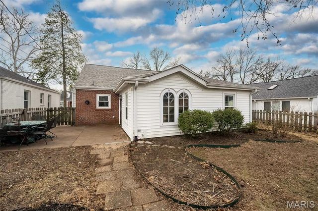 809 Brownell Avenue, St Louis, MO 63122