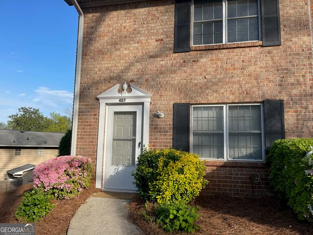 407 Northdale Court, Lawrenceville, GA 30046