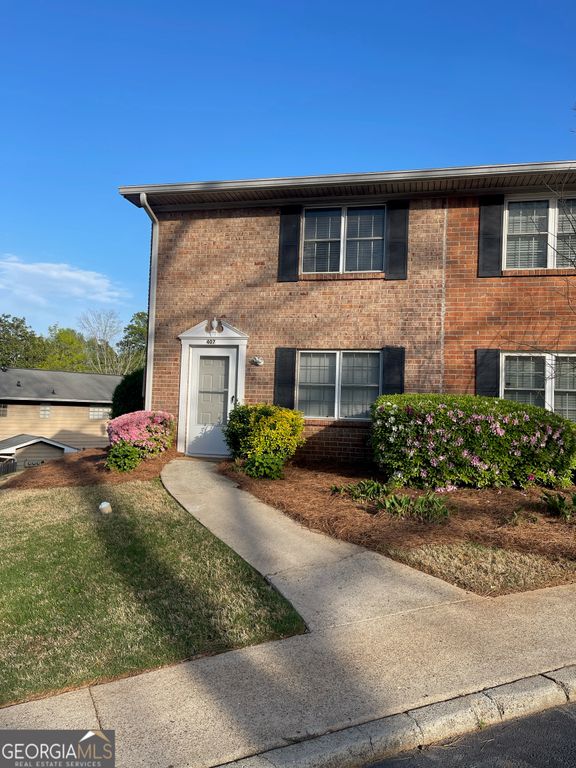 407 Northdale Court, Lawrenceville, GA 30046