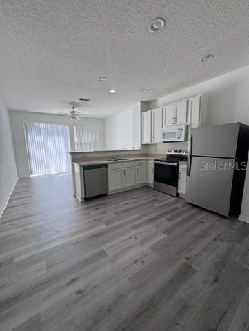 5340 PARADISE CAY CIRCLE, Kissimmee, FL 34746