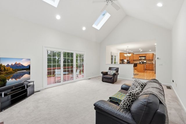 22 Barrett Street, Needham, MA 02492