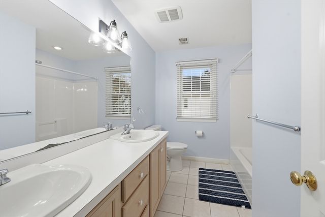 22 Barrett Street, Needham, MA 02492