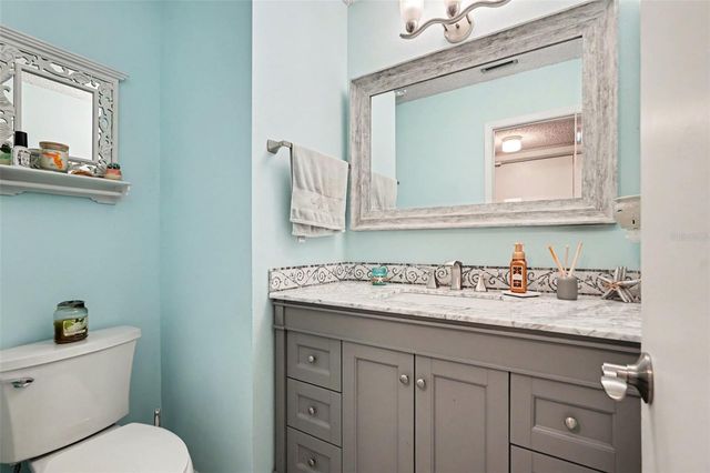9303 ROLLING RIDGE PLACE, Tampa, FL 33637