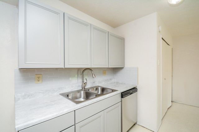 522 Jeff Davis Drive, Richmond, TX 77469