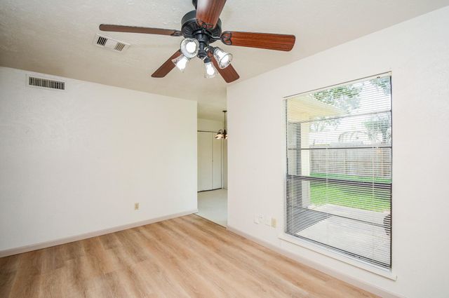 522 Jeff Davis Drive, Richmond, TX 77469
