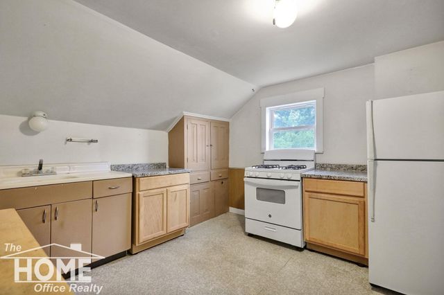422 Clinton Street, Owosso, MI 48867