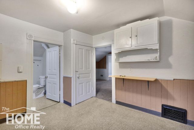 422 Clinton Street, Owosso, MI 48867