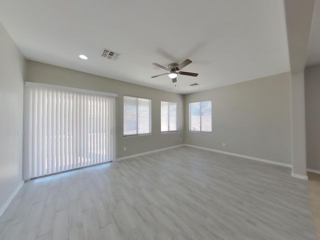 819 W Dana Drive, San Tan Valley, AZ 85143