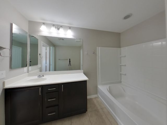 819 W Dana Drive, San Tan Valley, AZ 85143