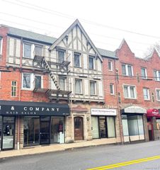 69 Harney Road 5B, Scarsdale, NY 10583