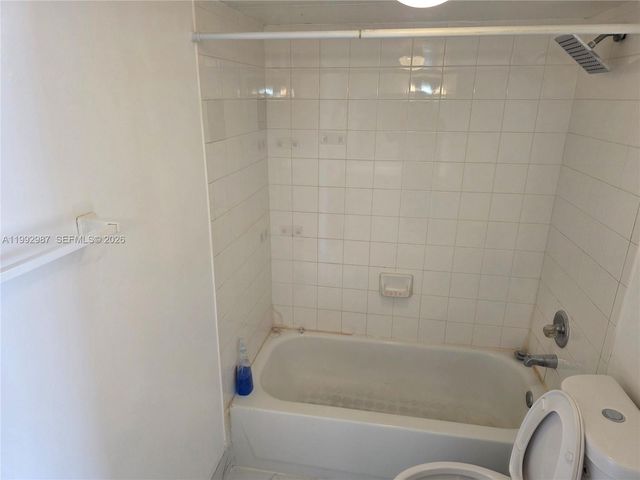 1176 NW 124th Pl 108, Miami, FL 33182