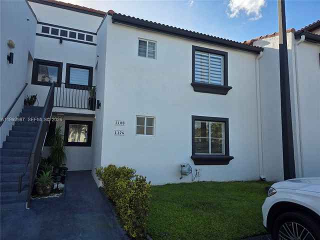 1176 NW 124th Pl 108, Miami, FL 33182