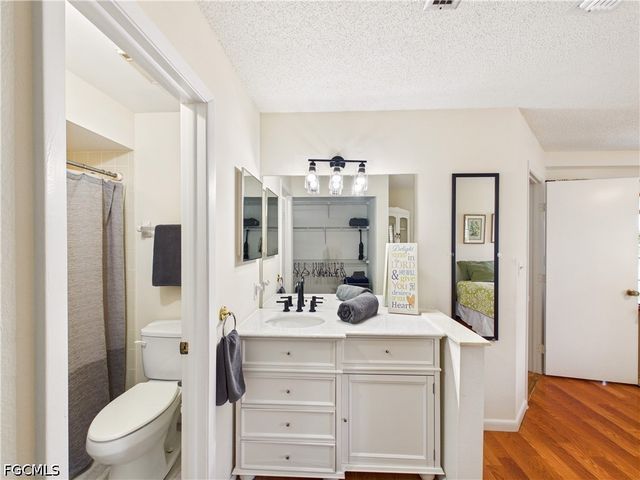 17270 Eagle TRCE 3, Fort Myers, FL 33908